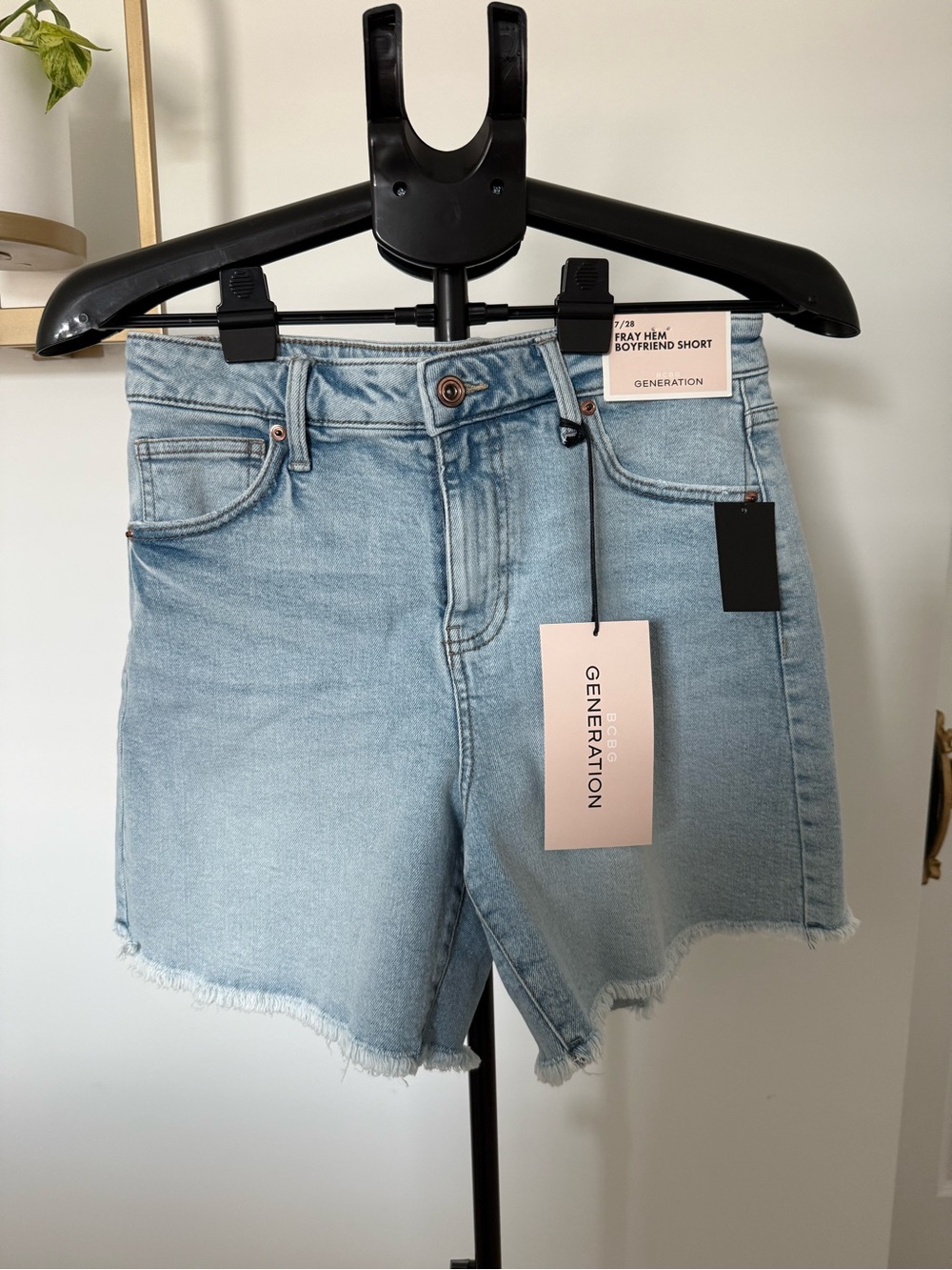 BCBG GENERATION Light Blue Fray Hem Boyfriend Shorts